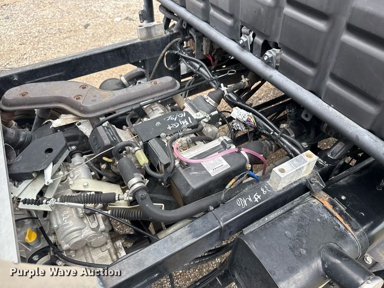 image for item EG5804 2007 Kawasaki Mule 3010 utility vehicle