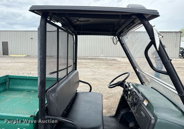 image for item EG5805 2007 Kawasaki Mule 3010 utility vehicle