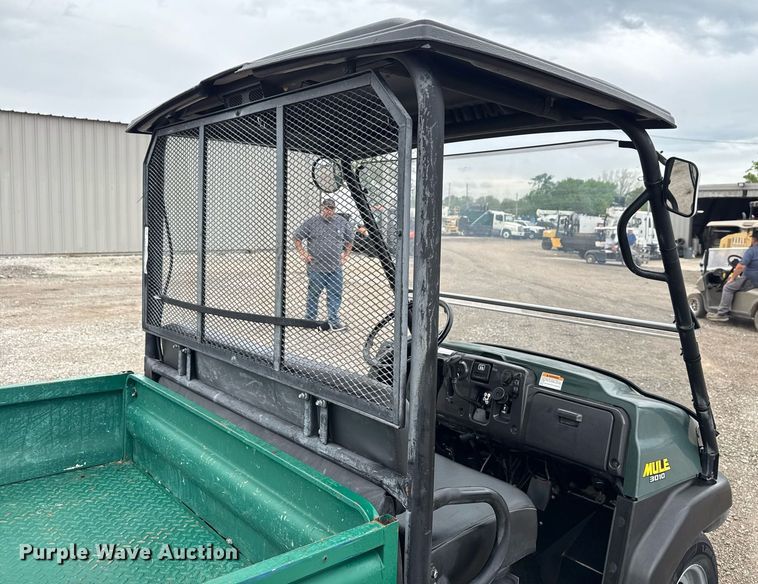 image for item EG5805 2007 Kawasaki Mule 3010 utility vehicle