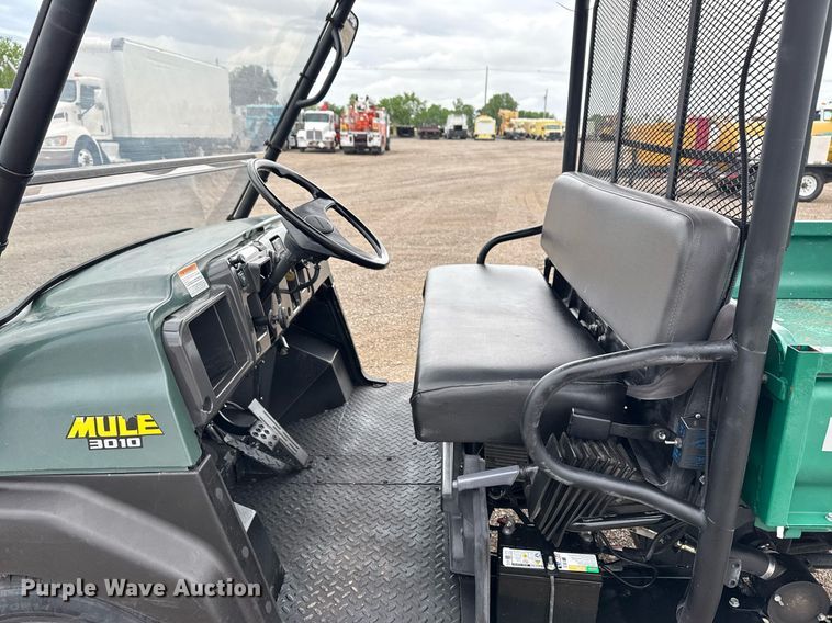 image for item EG5805 2007 Kawasaki Mule 3010 utility vehicle