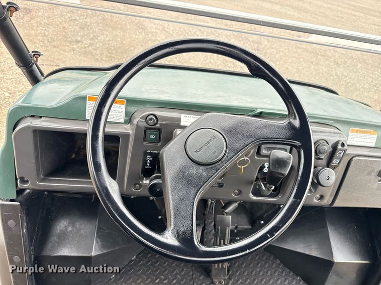 image for item EG5805 2007 Kawasaki Mule 3010 utility vehicle