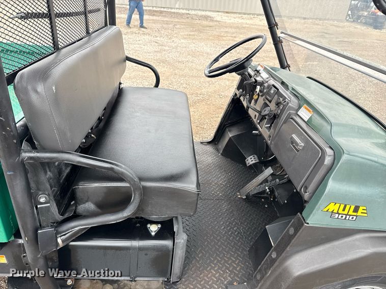 image for item EG5805 2007 Kawasaki Mule 3010 utility vehicle