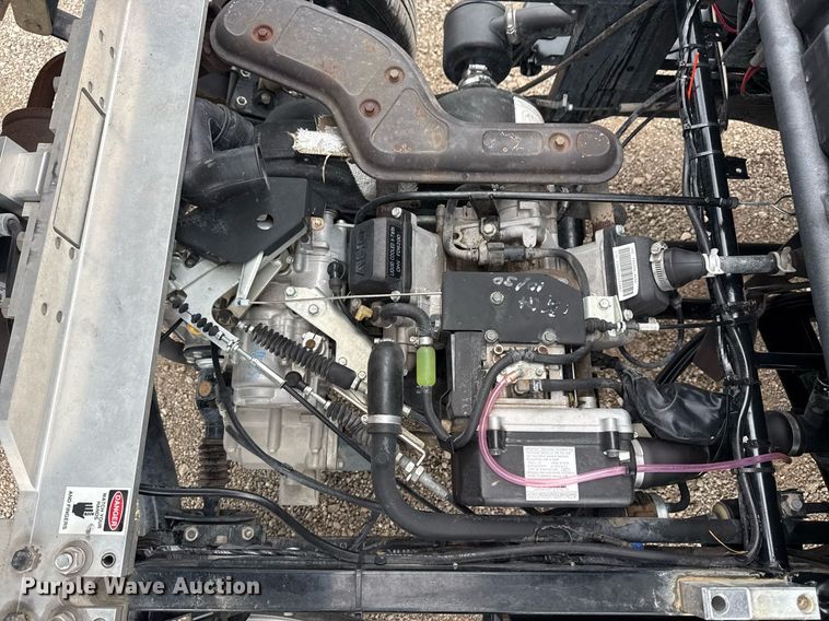 image for item EG5805 2007 Kawasaki Mule 3010 utility vehicle