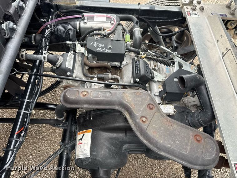 image for item EG5805 2007 Kawasaki Mule 3010 utility vehicle