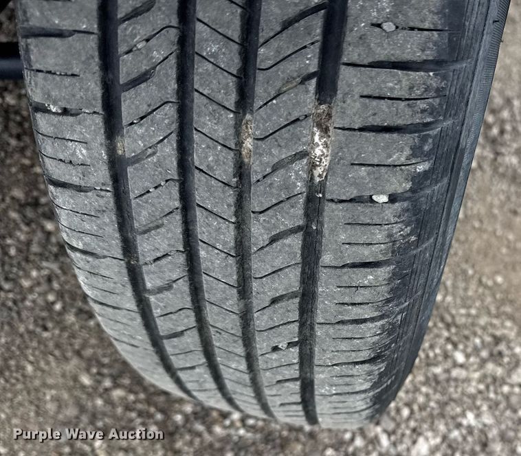 image for item EG5805 2007 Kawasaki Mule 3010 utility vehicle