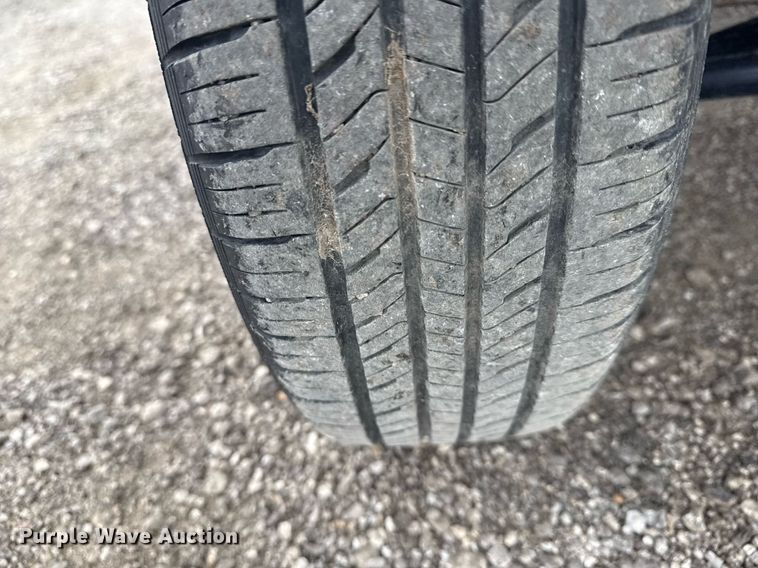 image for item EG5805 2007 Kawasaki Mule 3010 utility vehicle