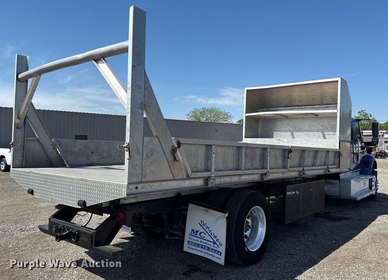 image for item EG5813 2013 International 4400 Crew Cab dump flatbed truck