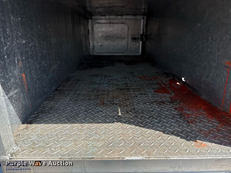 image for item EG5813 2013 International 4400 Crew Cab dump flatbed truck