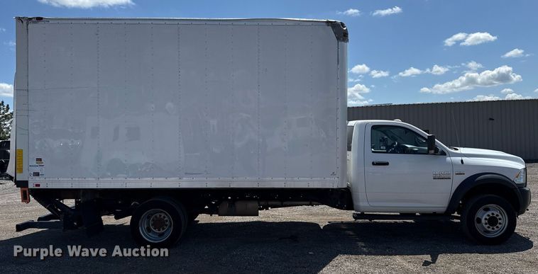 image for item EG5818 2017 Dodge Ram 5500HD box truck