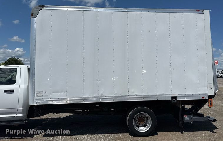image for item EG5818 2017 Dodge Ram 5500HD box truck