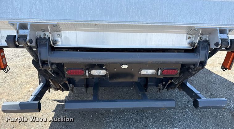 image for item EG5818 2017 Dodge Ram 5500HD box truck