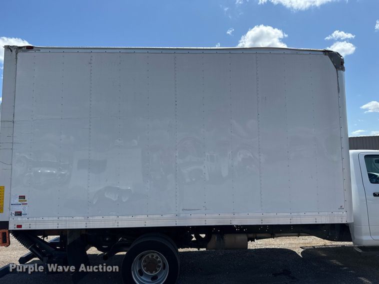 image for item EG5818 2017 Dodge Ram 5500HD box truck