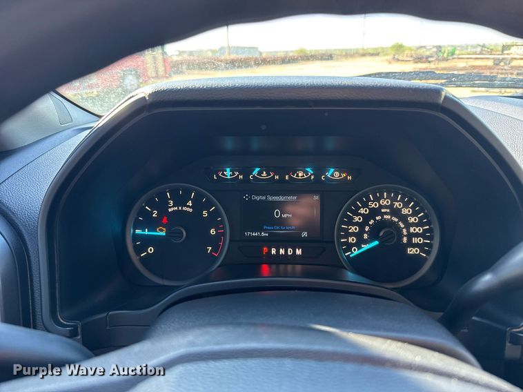 image for item EG6432 2019 Ford F150 SuperCrew pickup truck