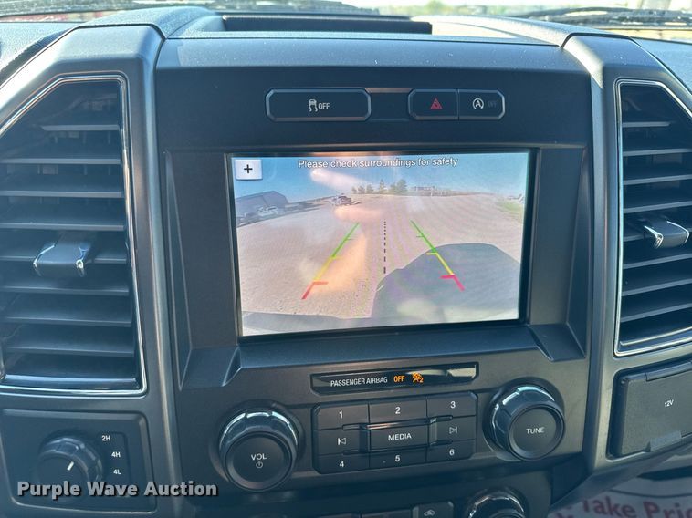 image for item EG6432 2019 Ford F150 SuperCrew pickup truck