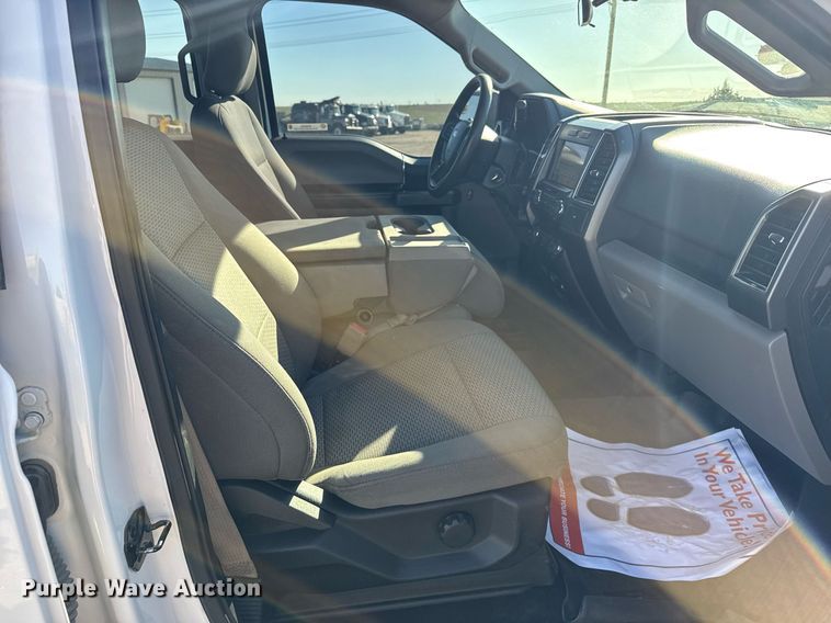 image for item EG6432 2019 Ford F150 SuperCrew pickup truck