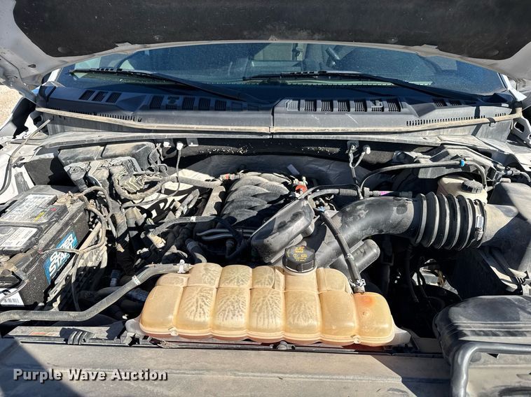 image for item EG6432 2019 Ford F150 SuperCrew pickup truck