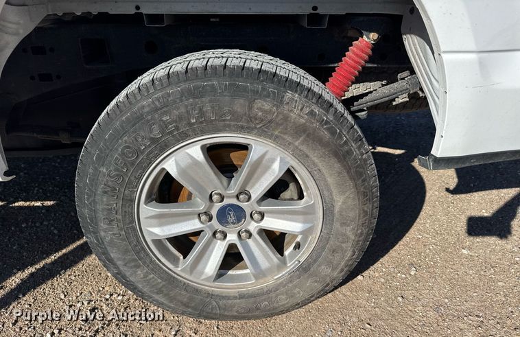 image for item EG6432 2019 Ford F150 SuperCrew pickup truck