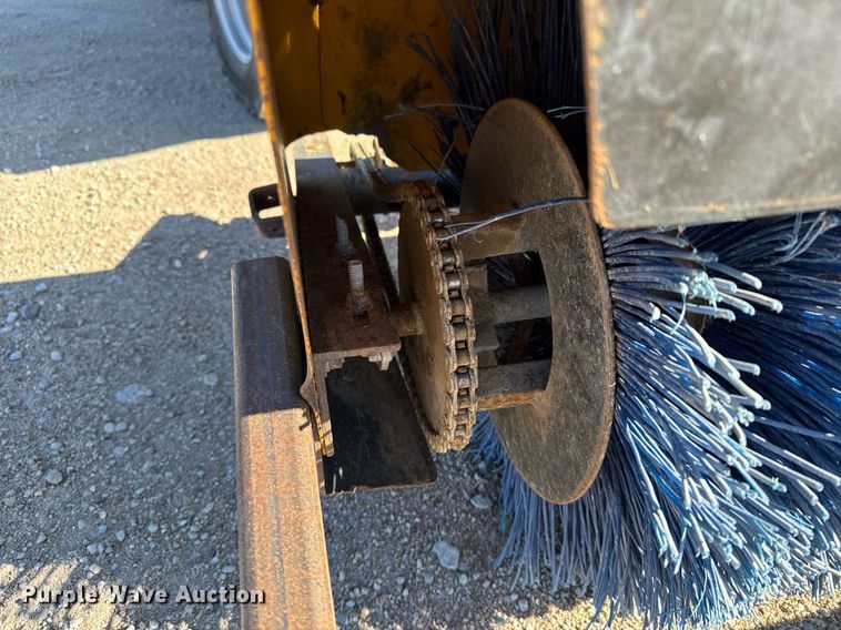 image for item EG6434 Excel Hustler 3400 broom