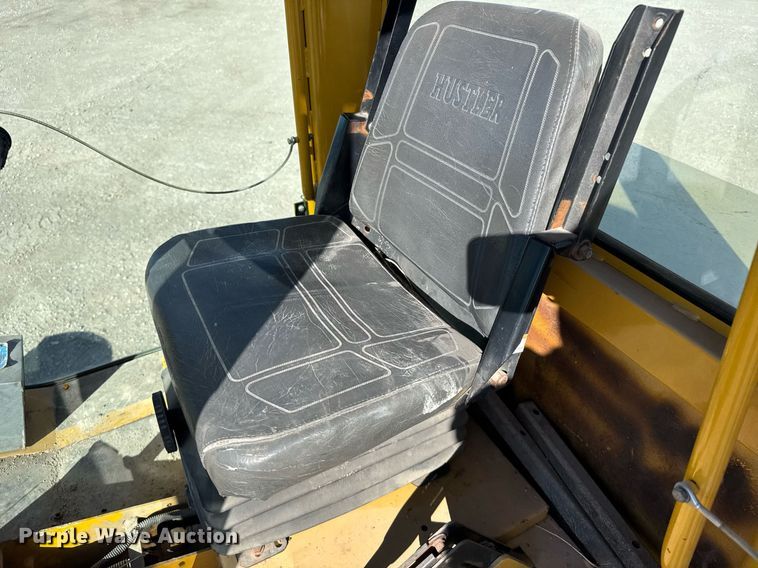 image for item EG6434 Excel Hustler 3400 broom