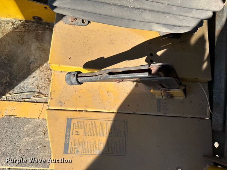 image for item EG6434 Excel Hustler 3400 broom