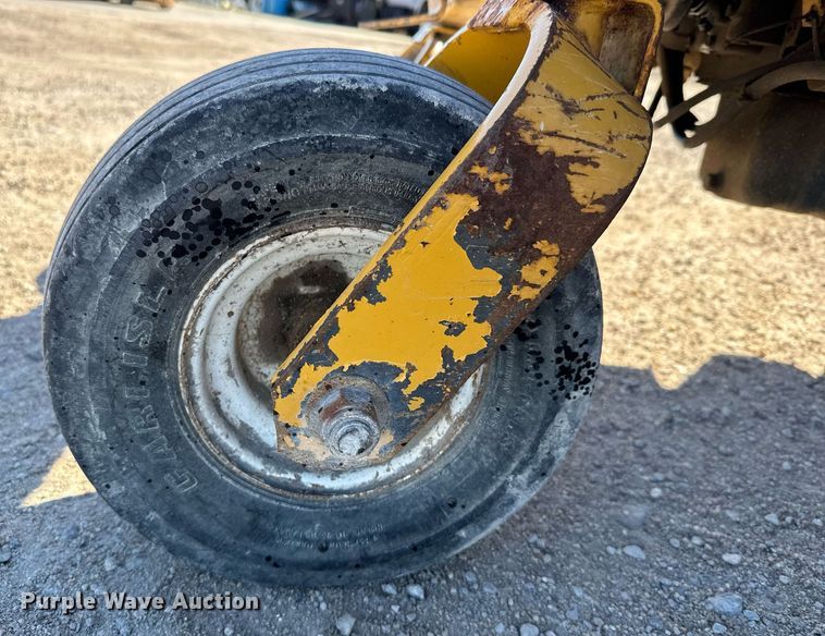 image for item EG6434 Excel Hustler 3400 broom