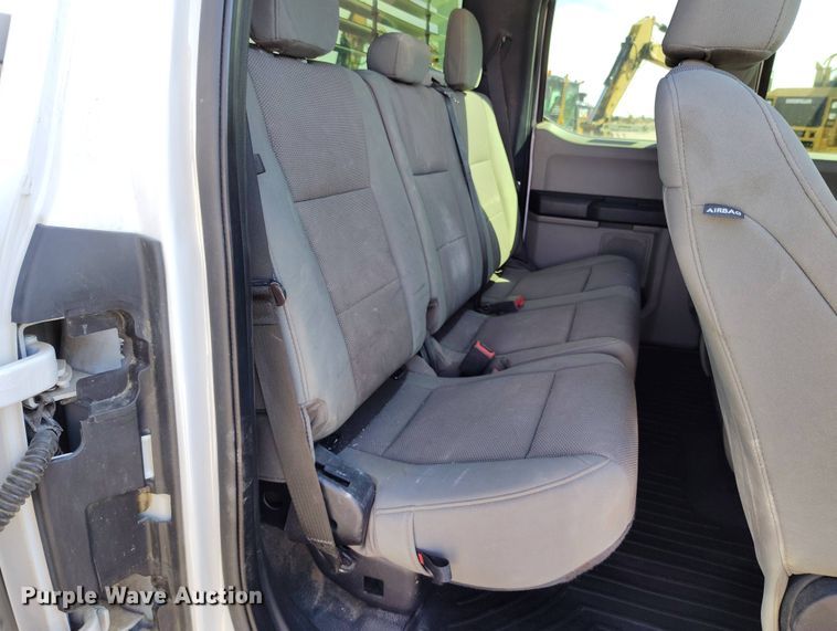 image for item EH0278 2020 Ford F250 Super Duty SuperCab pickup truck