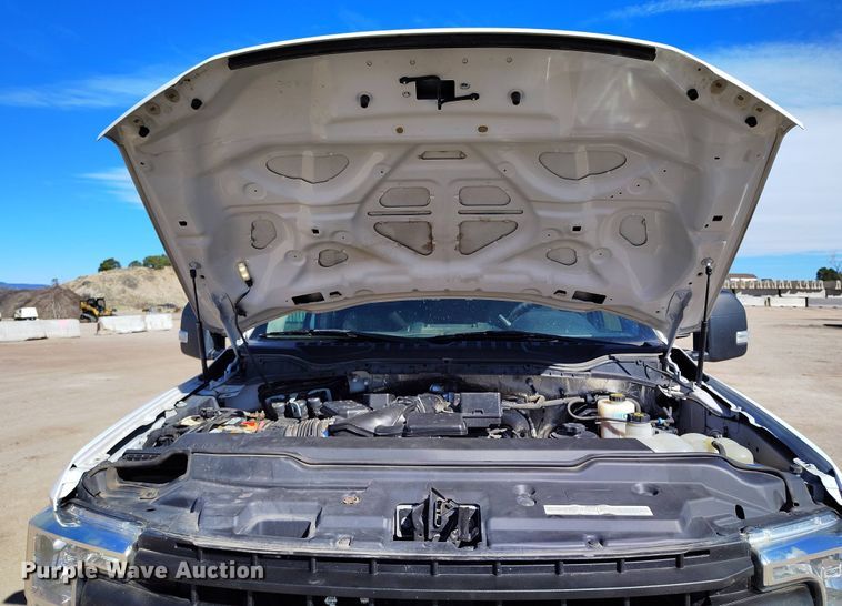 image for item EH0278 2020 Ford F250 Super Duty SuperCab pickup truck