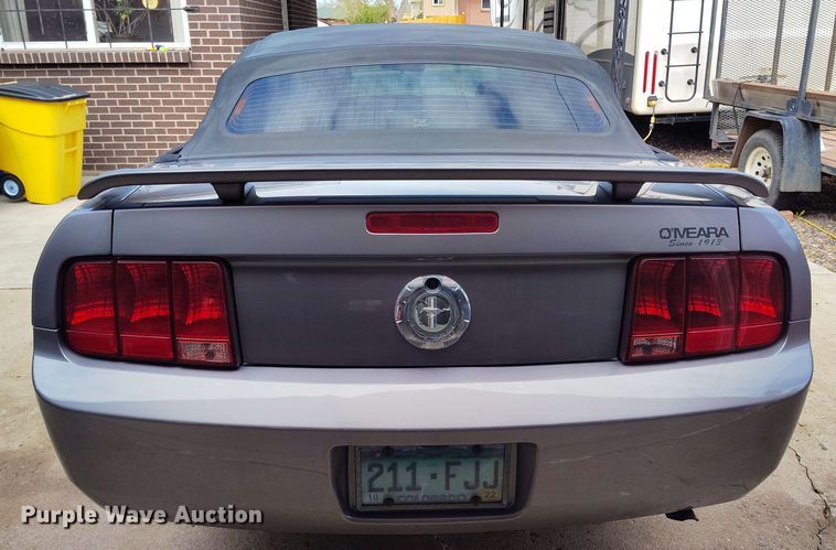 image for item EH0299 2006 Ford Mustang Deluxe convertible