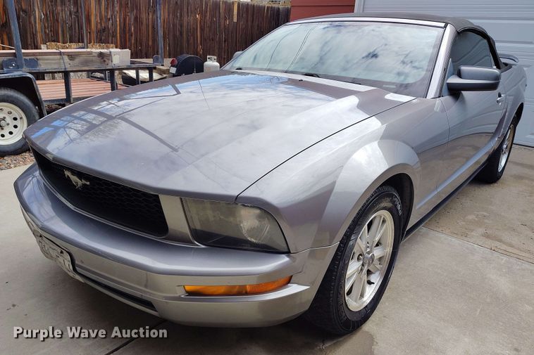 image for item EH0299 2006 Ford Mustang Deluxe convertible