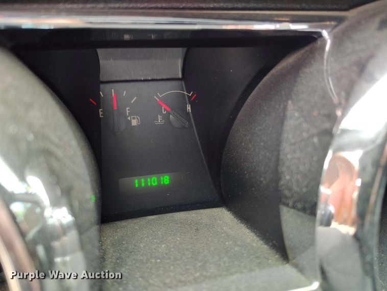 image for item EH0299 2006 Ford Mustang Deluxe convertible