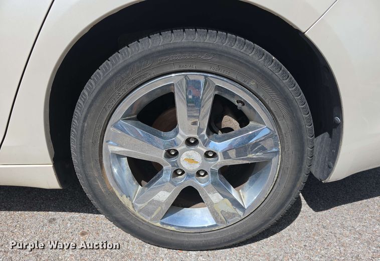 image for item EH8937 2012 Chevrolet Malibu LT 