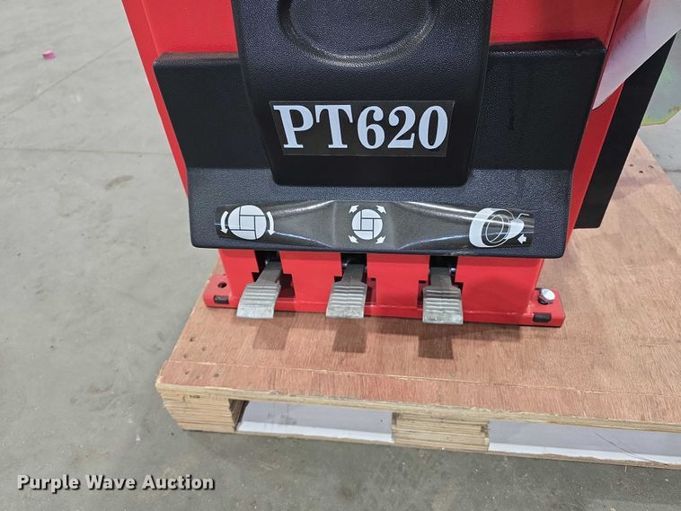 image for item EH8977 Powertek PT-620 tire changer