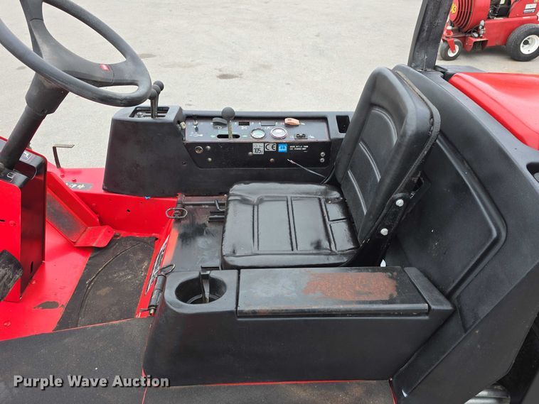 image for item EH8991 Toro Groundsmaster 4100D lawn mower