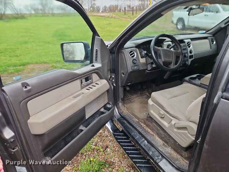 image for item EI8921 2010 Ford F150 SuperCab pickup truck