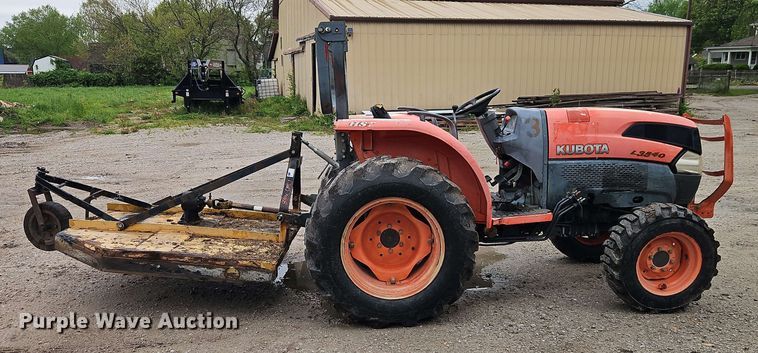 image for item EJ0004 Kubota L3540 tractor