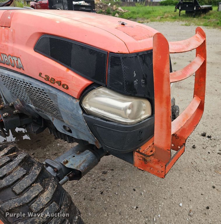 image for item EJ0004 Kubota L3540 tractor