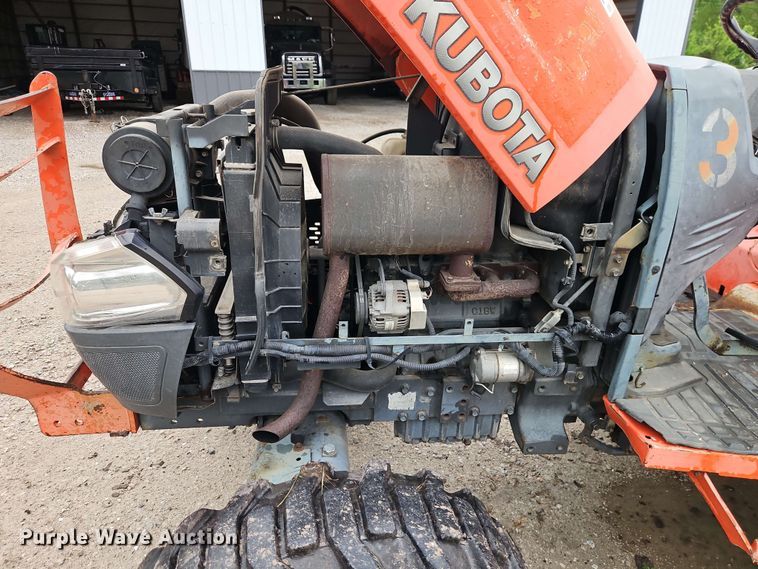image for item EJ0004 Kubota L3540 tractor