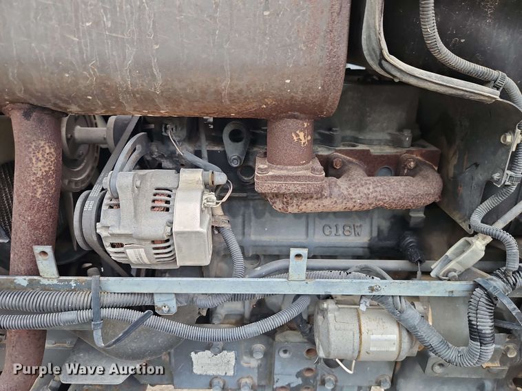 image for item EJ0004 Kubota L3540 tractor