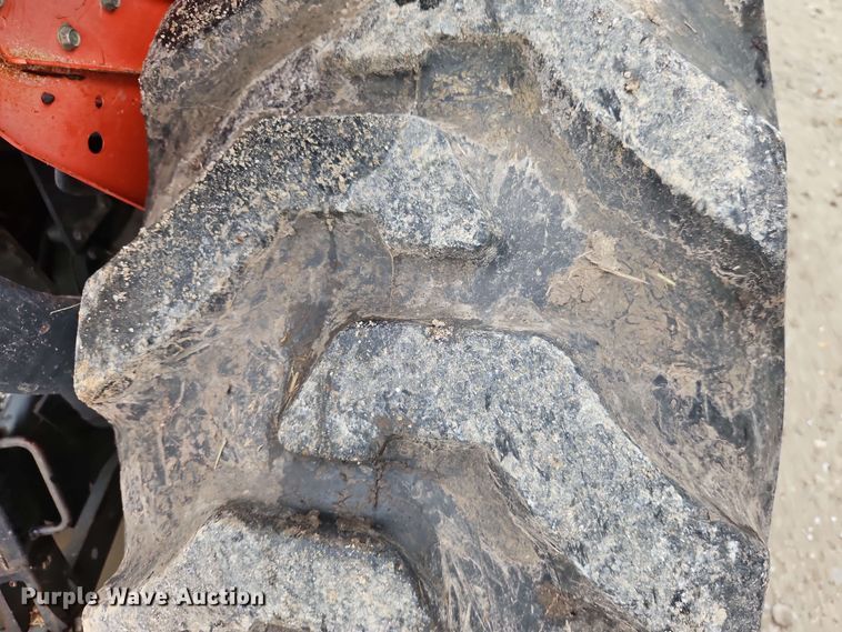 image for item EJ0004 Kubota L3540 tractor