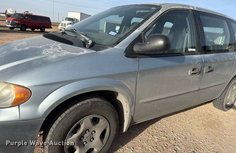 image for item EJ3597 2003 Dodge Caravan van