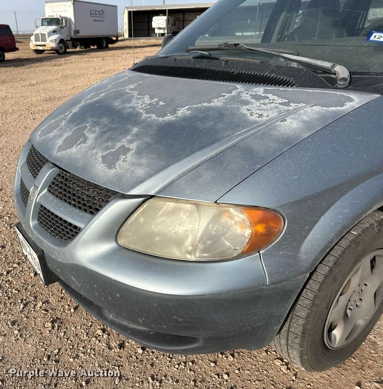 image for item EJ3597 2003 Dodge Caravan van