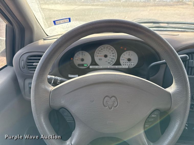 image for item EJ3597 2003 Dodge Caravan van