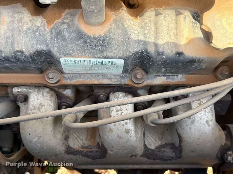 image for item EJ3597 2003 Dodge Caravan van