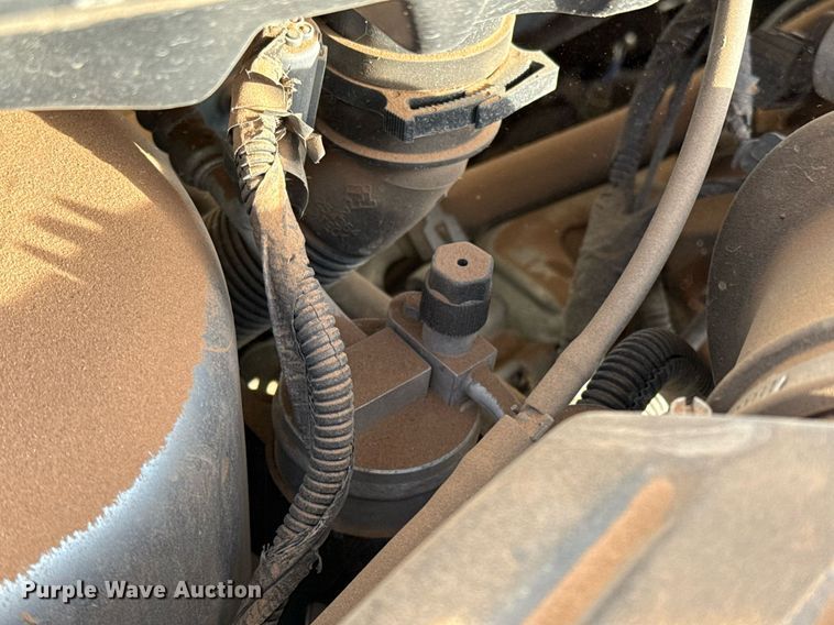 image for item EJ3597 2003 Dodge Caravan van