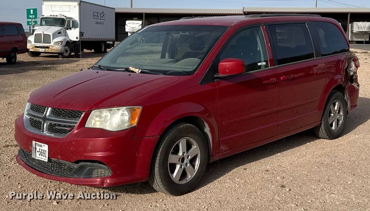 image for item EJ3602 2013 Dodge Grand Caravan van