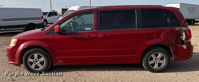 image for item EJ3602 2013 Dodge Grand Caravan van