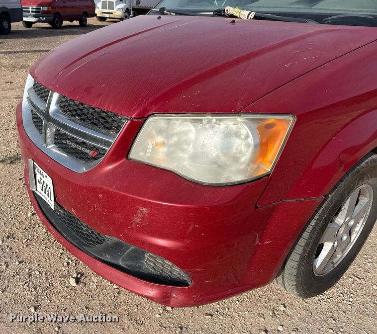 image for item EJ3602 2013 Dodge Grand Caravan van