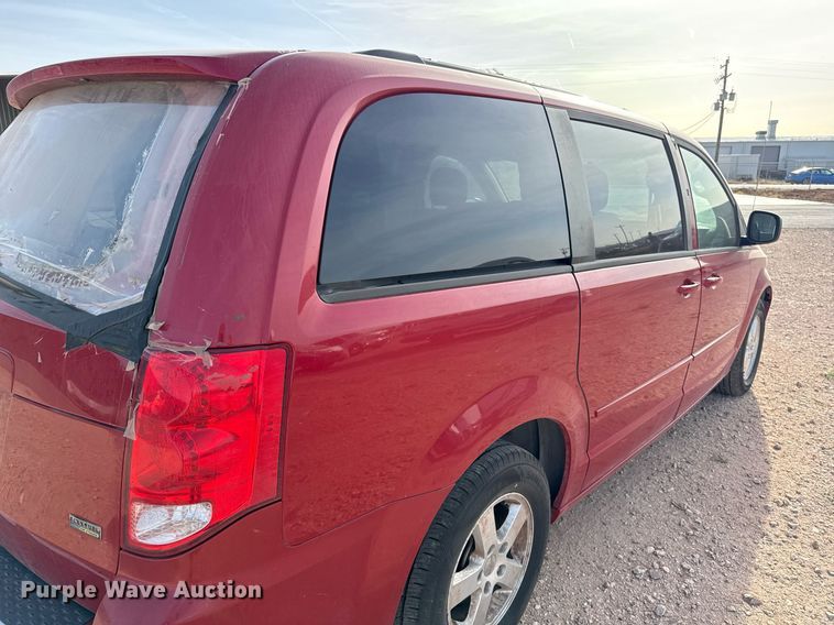 image for item EJ3602 2013 Dodge Grand Caravan van
