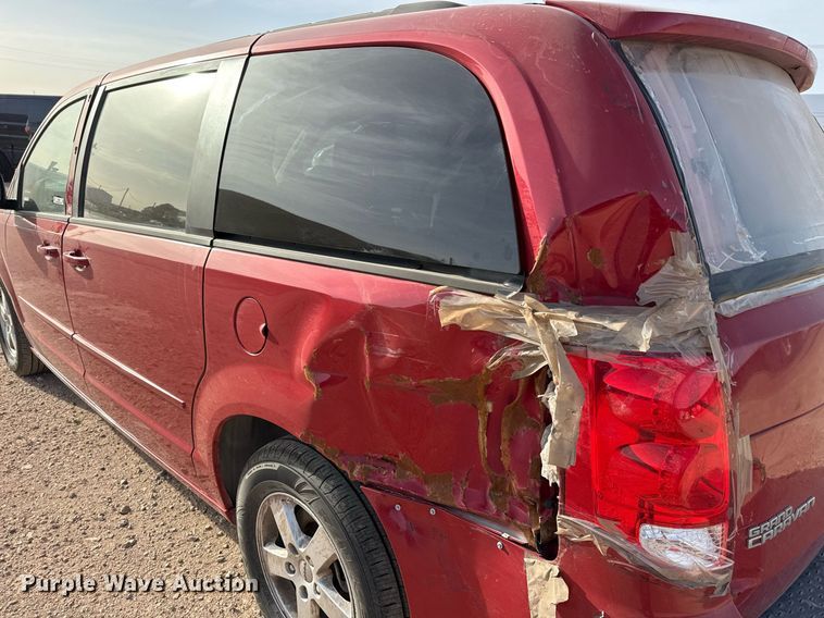 image for item EJ3602 2013 Dodge Grand Caravan van