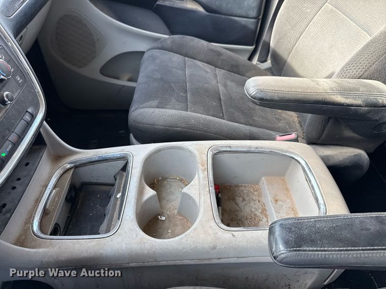 image for item EJ3602 2013 Dodge Grand Caravan van